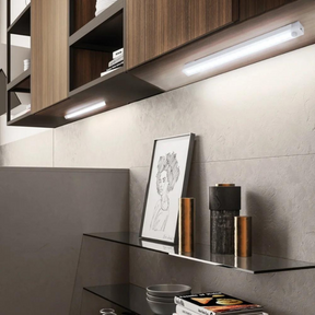 Luminária de LED Magnética com Sensor de Movimento